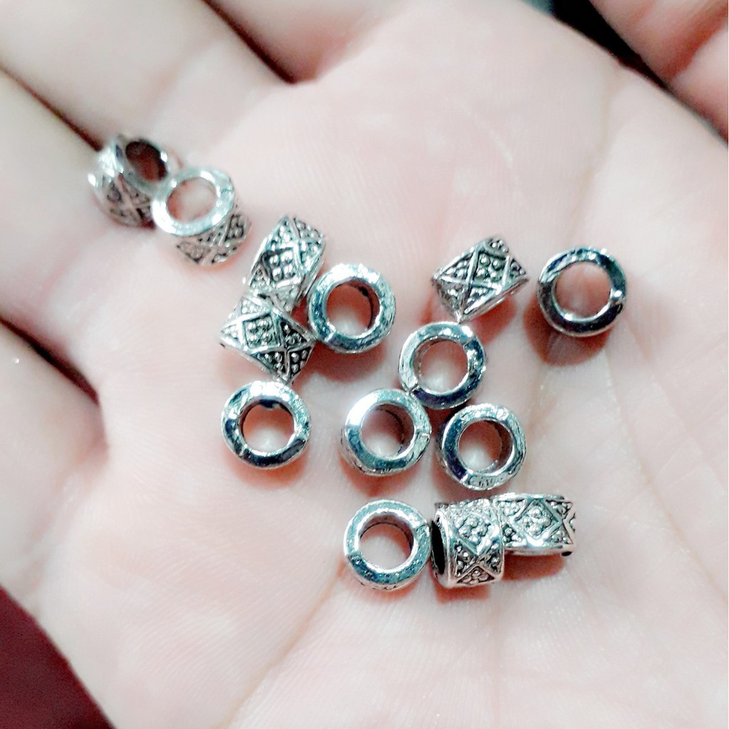 Charm xỏ ngang - lùa 50g = 18k [ Giá sỉ TPHCM ]