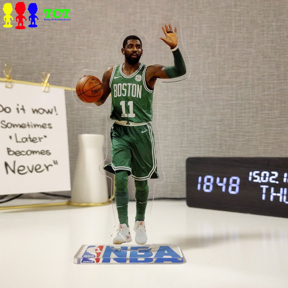 Tượng standee acrylic cầu thủ bóng rổ NBA Kyrie Ivring