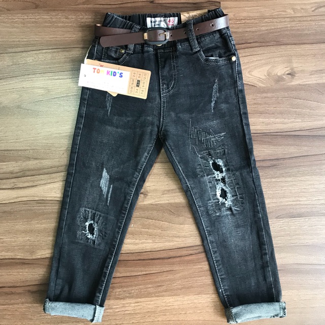 Quần jean bé trai kèm belt