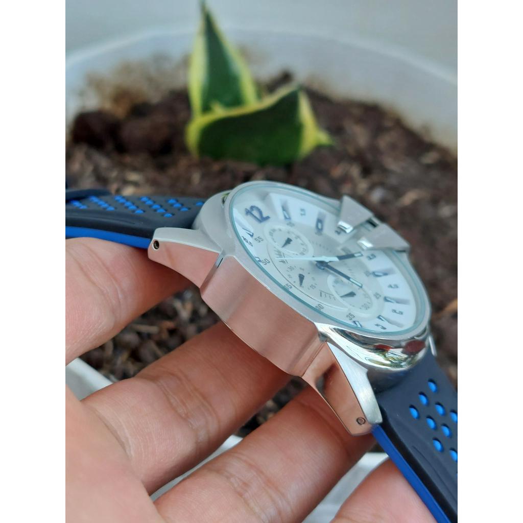 Đồng hồ nam Diesel 6 kim chạy pin hàng Si