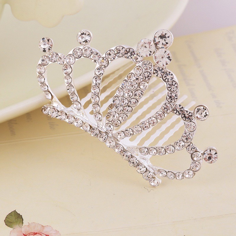 Phụ kiện vương miện cho bé, lược vương miện cài tóc đính đá lấp lánh siêu đáng yêu cho bé gái.