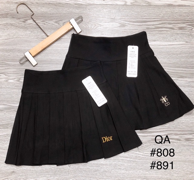 CHÂN VÁY XẾP LY UMI THÊU ONG | BigBuy360 - bigbuy360.vn