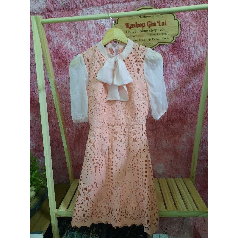 Đầm ren tiểu thư cao cấp 105