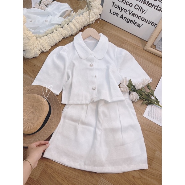 SET DẠ ÁO CỔ SEN TAY NGẮN + CHÂN VÁY A