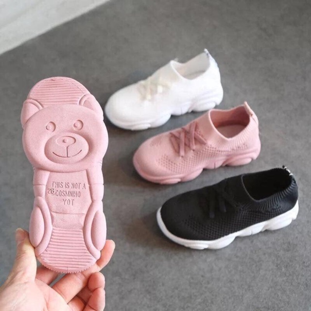 Combo váy túi của Mai