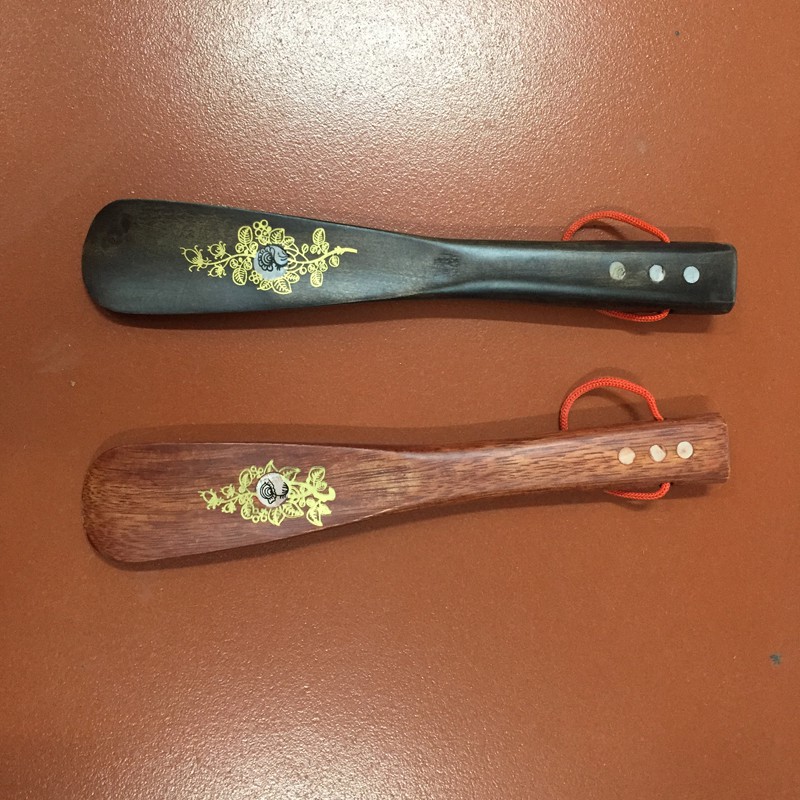 Đón gót giày cho mọi tư thế gỗ Hương nguyên khối Cho giày Nam & Nữ - Size S: 22 Cm