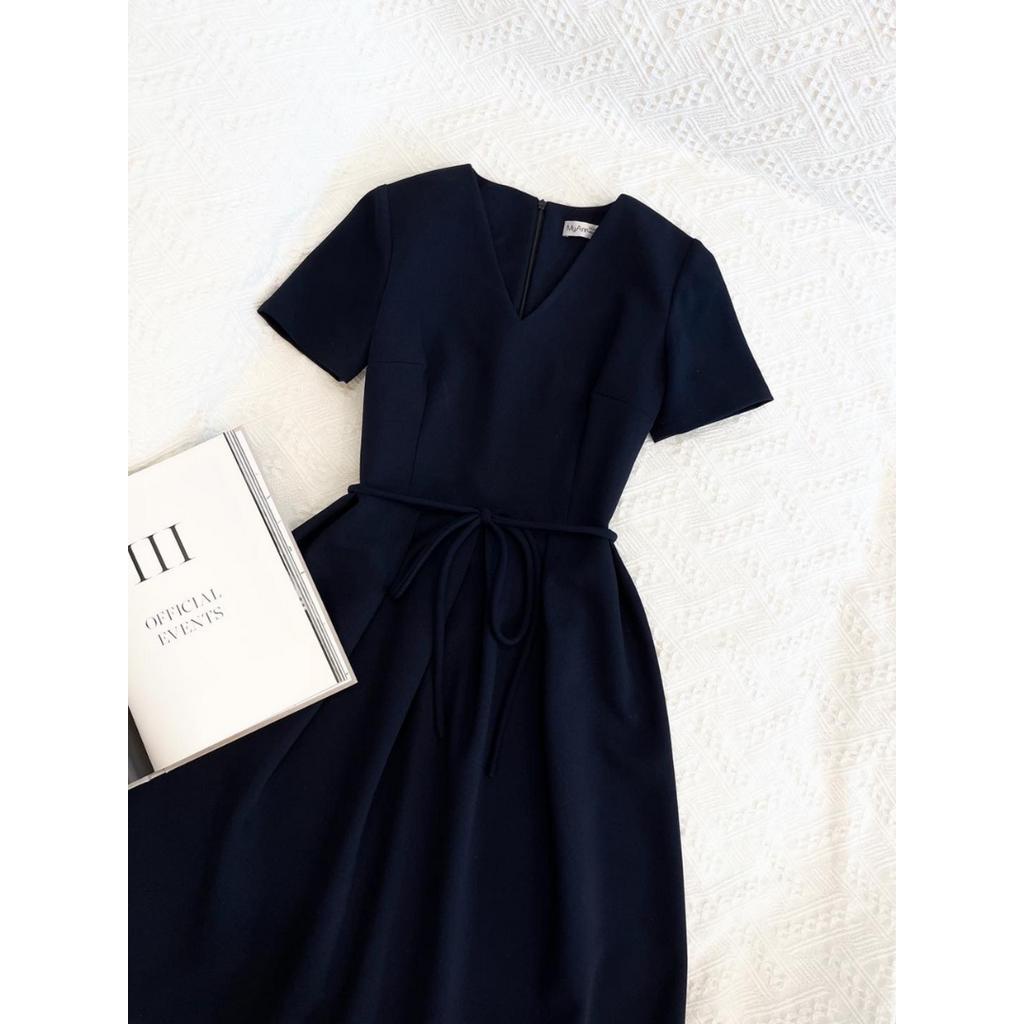 Váy cổ tim dáng xòe xếp ly MyAnn Miana Crep, màu xanh navy thanh lịch, chất crep suôn cao cấp, mặc thoáng