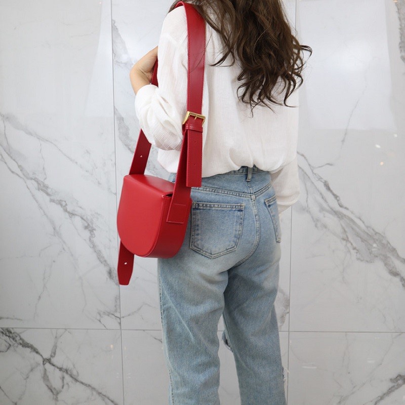 Túi đeo chéo IELGY hình bán nguyệt với dây bản rộng phong cách thanh lịch dành cho nữ