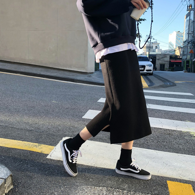 Chân Váy Trơn Mỏng Dáng Dài Qua Gối Phong Cách Hàn Quốc Cho Bạn Gái