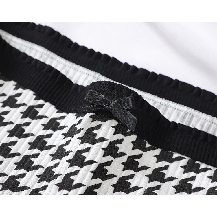 Combo 5 Quần Lót Nữ Cotton Co Giãn Họa Tiết Đen Trắng Kẻ Caro Siêu Xinh
