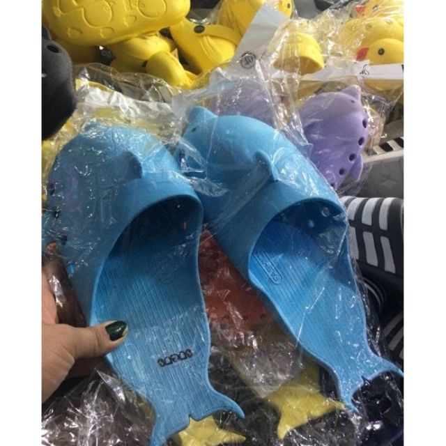 Sỉ dép cá heo