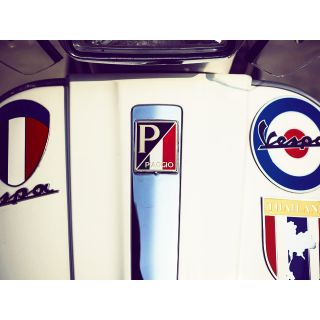 LOGO NHÔM CNC VESPA