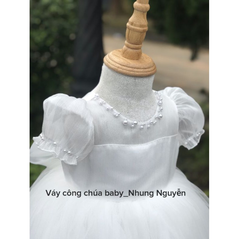 váy công chúa Nhung nguyễn