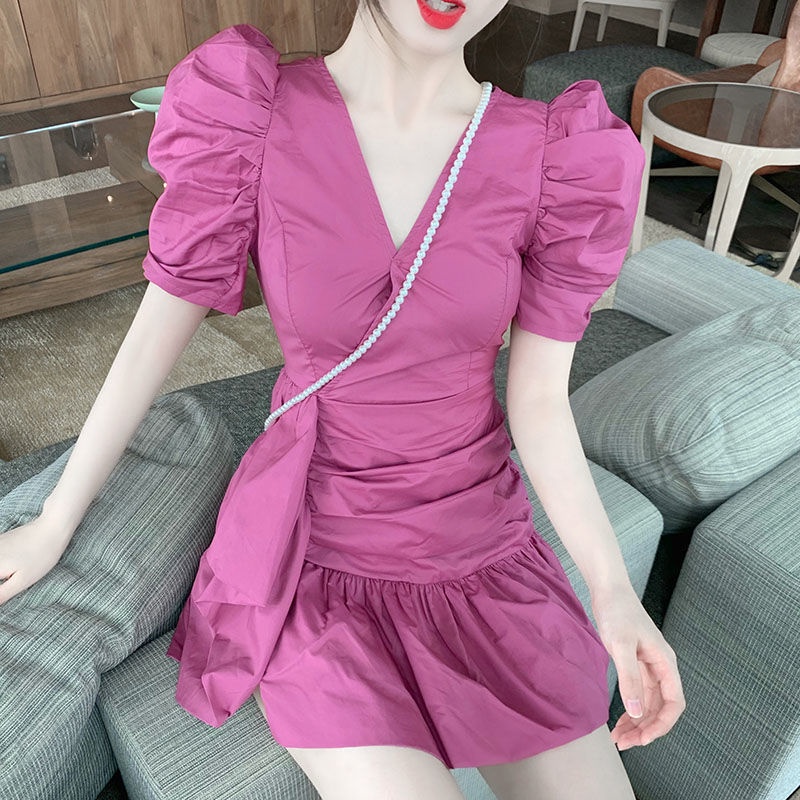 Đầm ôm dáng kiểu xếp ly viền bèo lá sen kiểu Pháp phong cách năm 2022 trẻ trung quyến rũ mới cho các cô gái trẻ