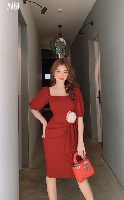 Đầm dự tiệc dáng ôm cổ vuông bèo ảnh thật