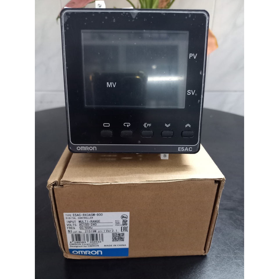 Bộ ổn nhiệt E5AC-RX3ASM-800