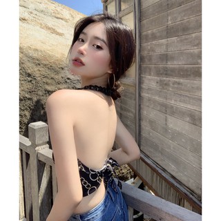 Áo yếm lụa màu đen quai dây xích.