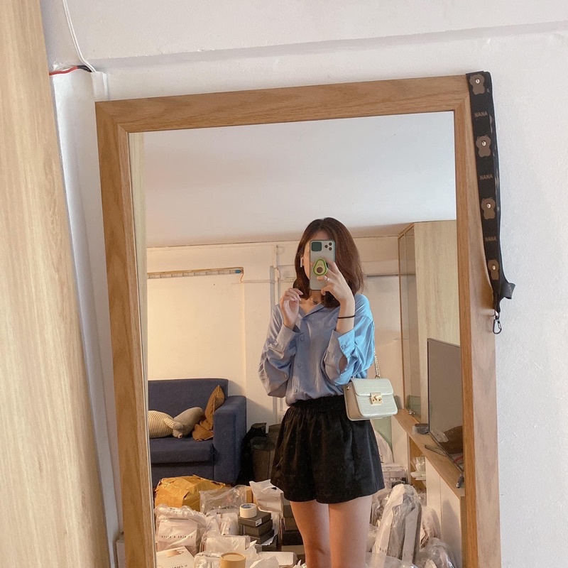 Túi crox back Trắng & Đen