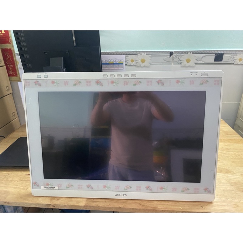 BẢN VẼ Wacom DTH-2242 và màn hình cảm ứng 22inch