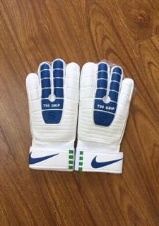 găng tay thủ môn t90