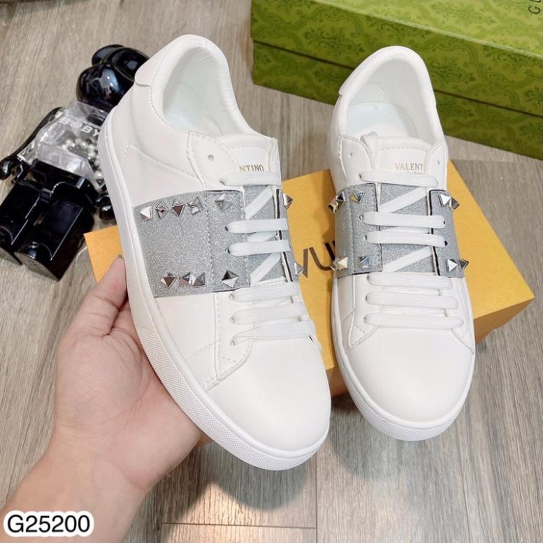 Giầy Vanlentino nam đính đinh phản quang siêu hot_Giầy buộc dây nam đính đinh