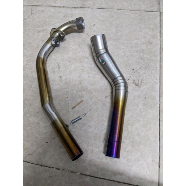 Cổ pô gắn lon kiểu lên màu titan đi sâu gắn Raider Satria Sonic Winner