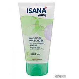 Sửa rửa mặt ISANA young