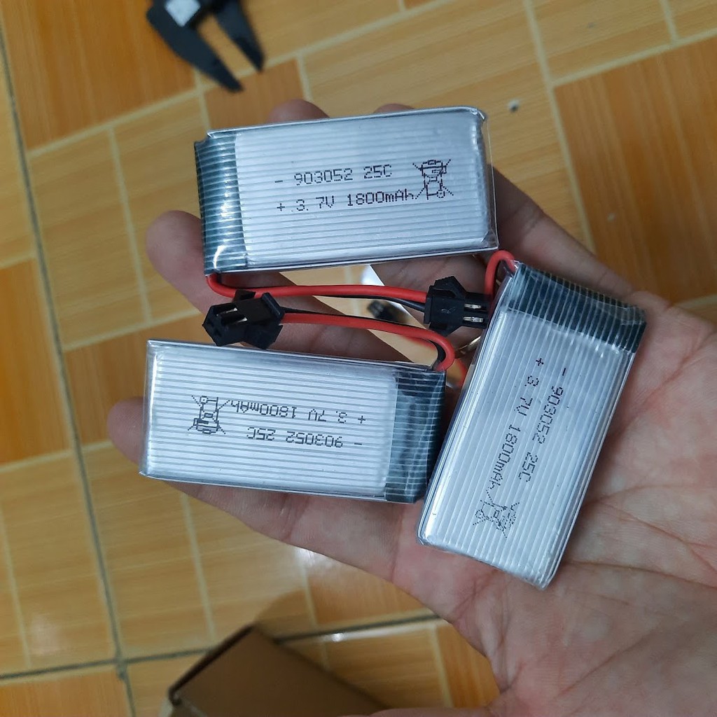Pin sạc flycam 3.7v 1800mah cổng SM