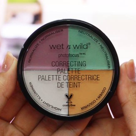 Bảng che khuyết điểm WETnWILD PHOTOFOCUS CORRECTING PALETTE