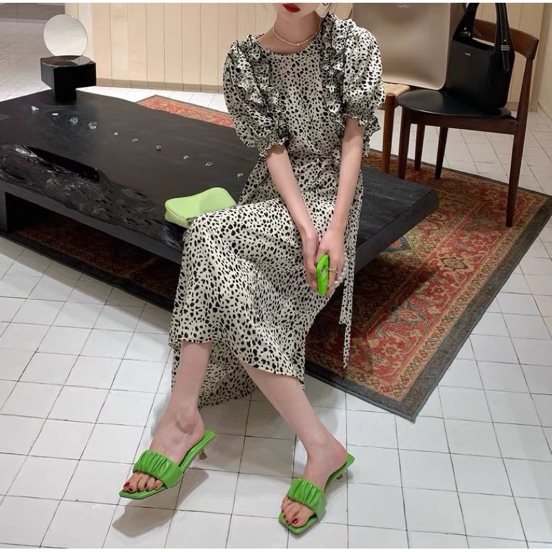 Đầm nữ tay ngắn chấm bi cách điệu thời trang nữ ⚡️ | BigBuy360 - bigbuy360.vn