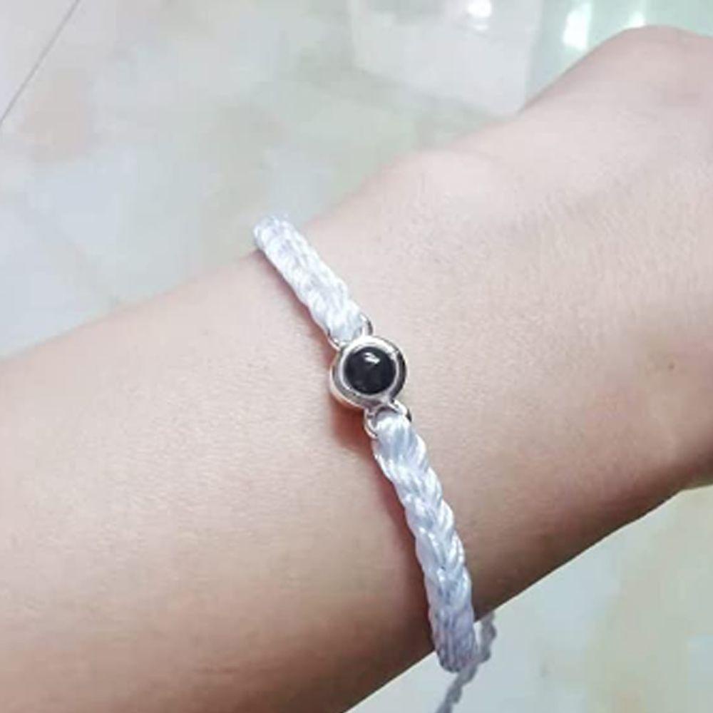 Vòng Tay Chiếu Hình Người Mẫu Mới