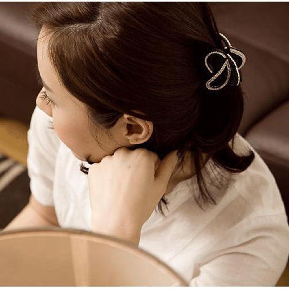 Kẹp tóc hình bướm đính đá độc đáo đẹp mắt