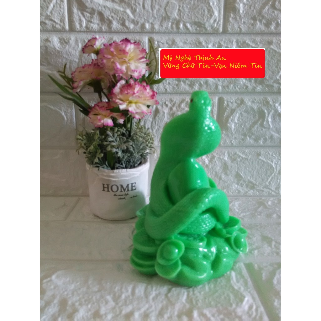 Tượng Đá Trang Trí Rắn cuộn vàng Phong Thủy - Cao 16cm - Màu xanh ngọc - RX16