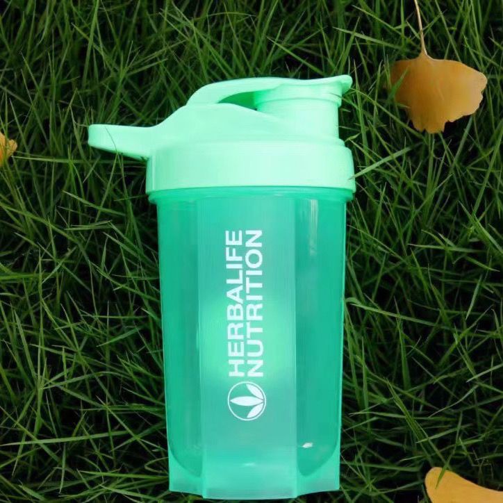 Bình lắc Herbalife 500ml (đủ màu, có quai cầm)