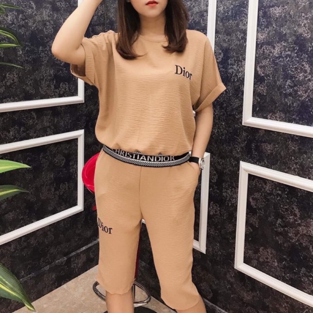 Bộ lửng đũi dior