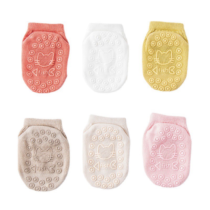 Có Bán Lẻ - Tất/ Vớ Chống Trượt Bé Trai Bé Gái Cotton thun mềm cổ bo chống tuột cho bé thoải mái vui chơi