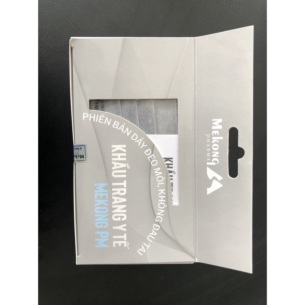 Khẩu Trang Y Tế Mekong 4 Lớp Kháng Khuẩn Dây Đeo Bản To Không Đau Tai