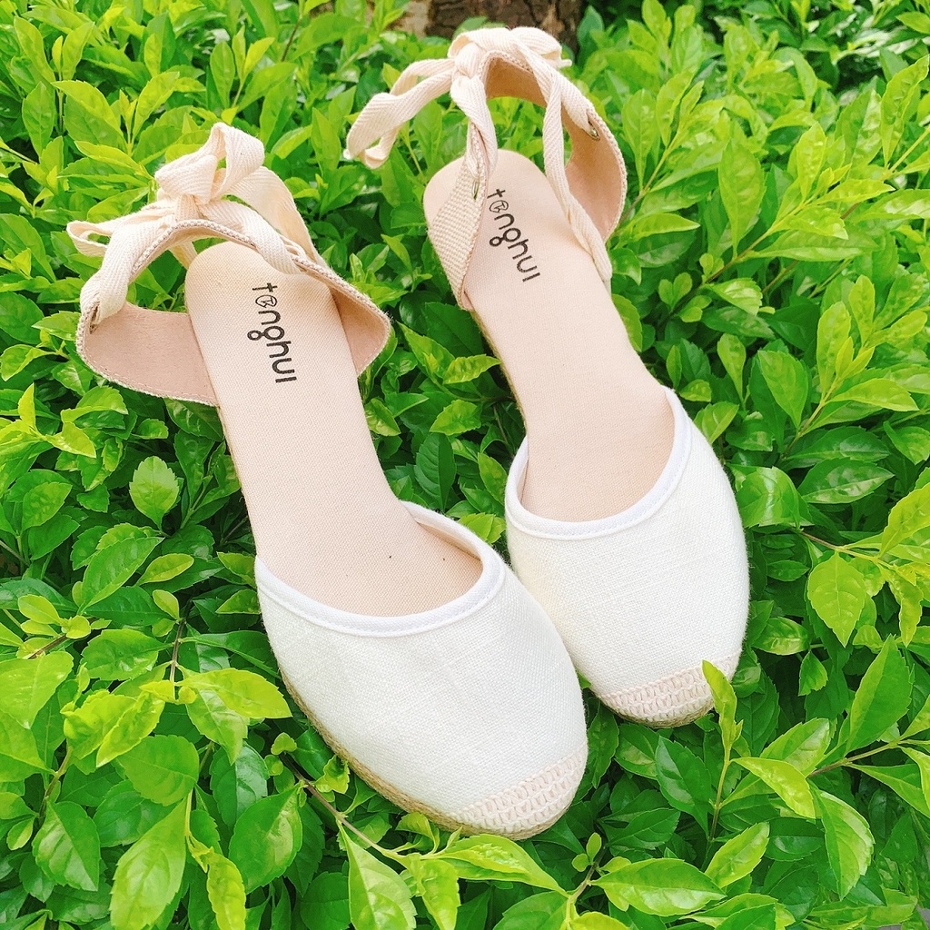 - Dép cói đế xuồng tôn dáng cực xinh, Có nhiều mầu, size từ 36 -38, Ảnh thật Changin chụp