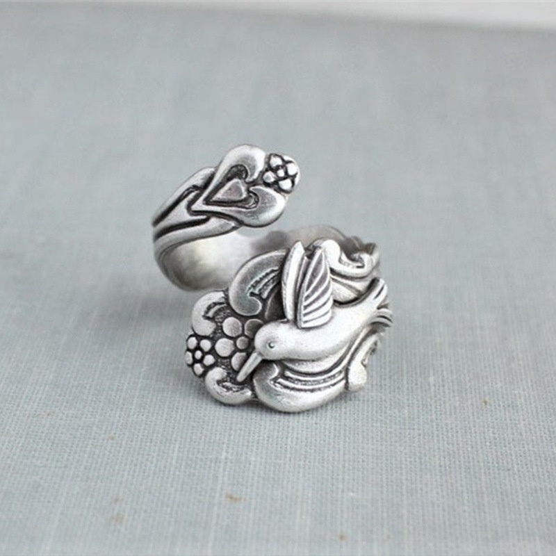 （Kho Sẵn Sàng） Phụ Nữ Hummingbird Cổ điển Nhẫn Thời Trang Hợp Kim Có Thể điều Chỉnh Phụ Kiện Trang Sức