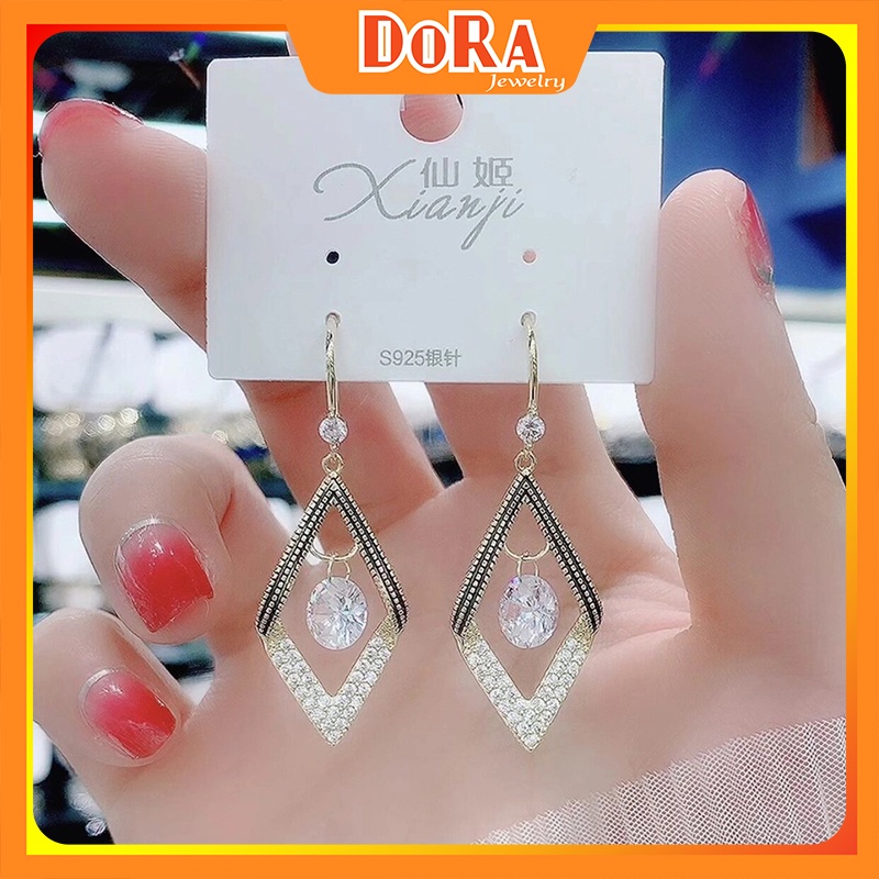 Bông tai hình thoi đính đá trẻ trung kiểu dáng xu hướng mới phong cách đơn giản thích hợp đi làm BSTKL -