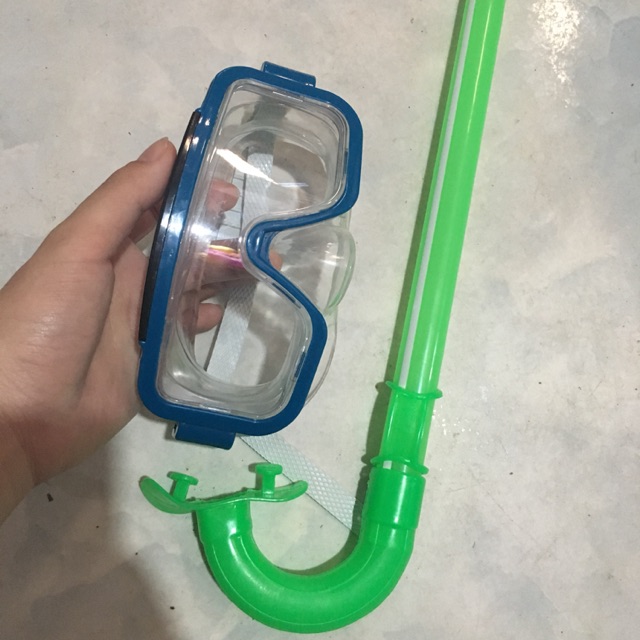 Bộ kính bơi + ống thở cho người mới học bơi