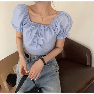 Áo croptop xanh thắt nơ