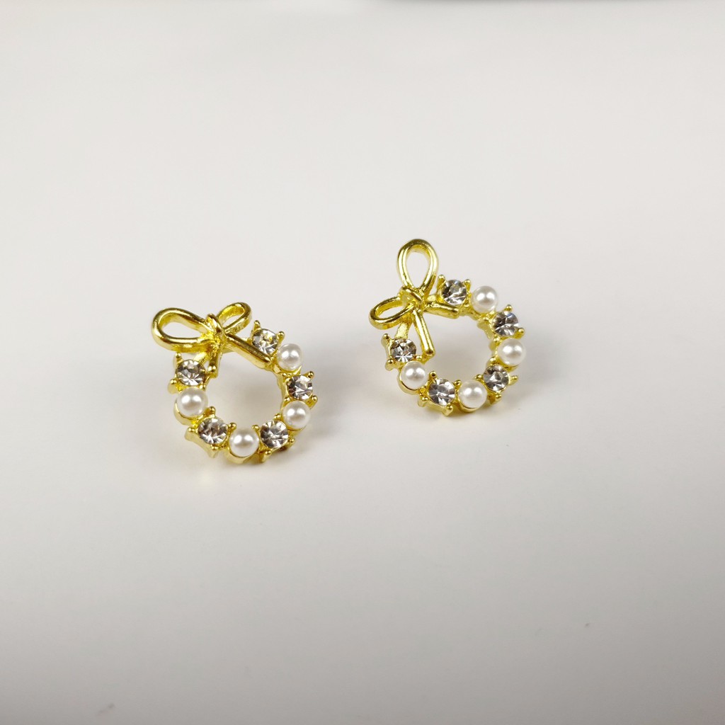 Bông tai nữ nơ nhỏ đính đá xinh xắn TOBI STORE khuyên tai tròn nhỏ xinh đơn giản nữ tính TB296