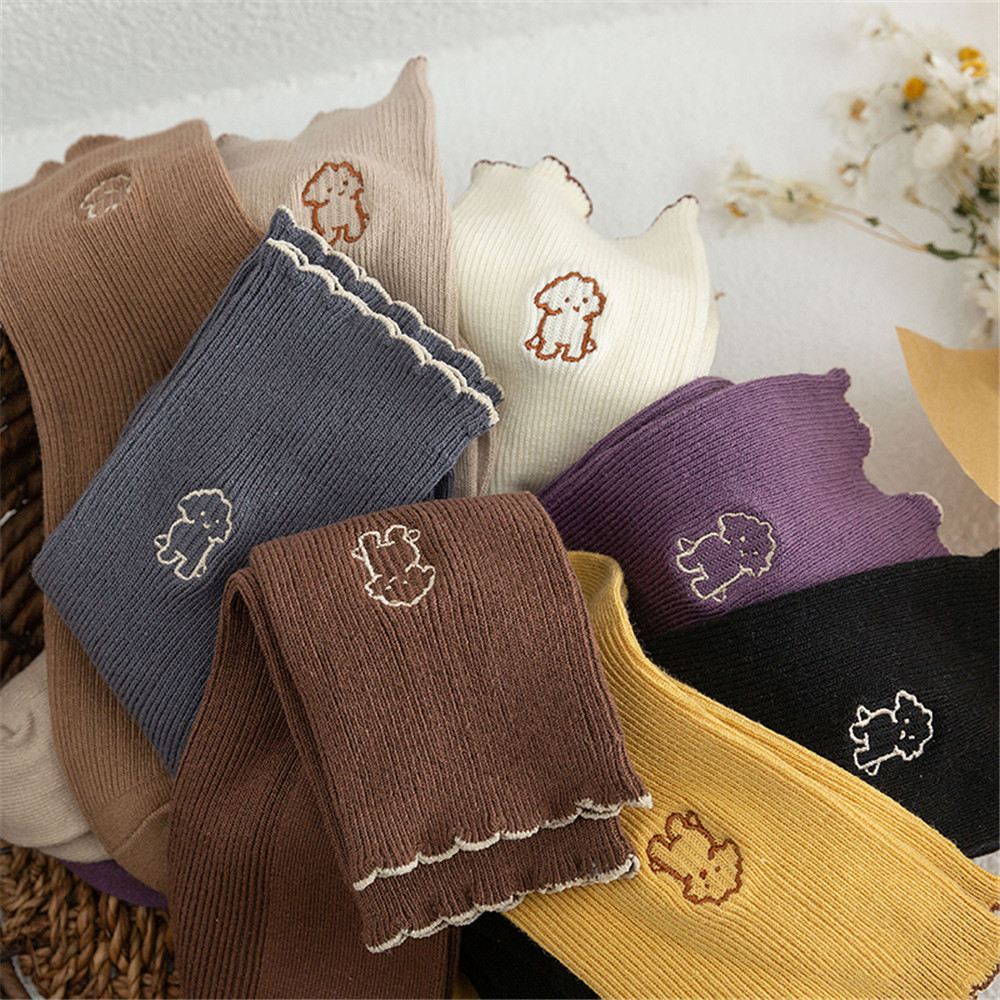 Vớ cotton màu trơn họa tiết chú cún dễ thương cho bạn nữ