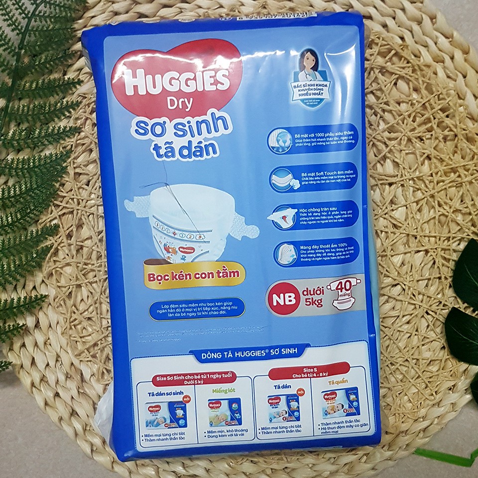 Tã Dán Sơ Sinh Huggies Newborn XS 40 Miếng ( Dưới 5kg)