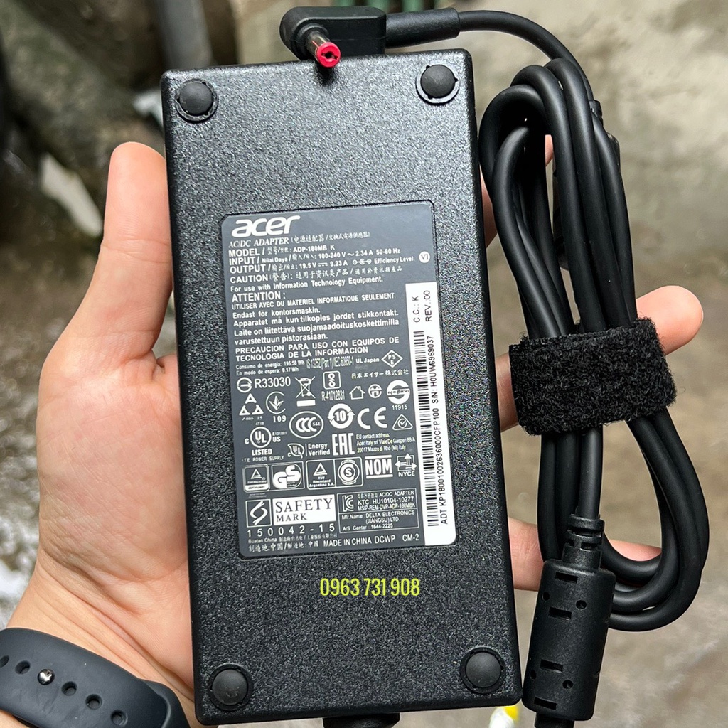 Sạc Laptop Acer 19.5V-9.23A 180W Acer Aspire V17 Nitro Acer Aspire V15 Nitro Acer Predator Helios 300