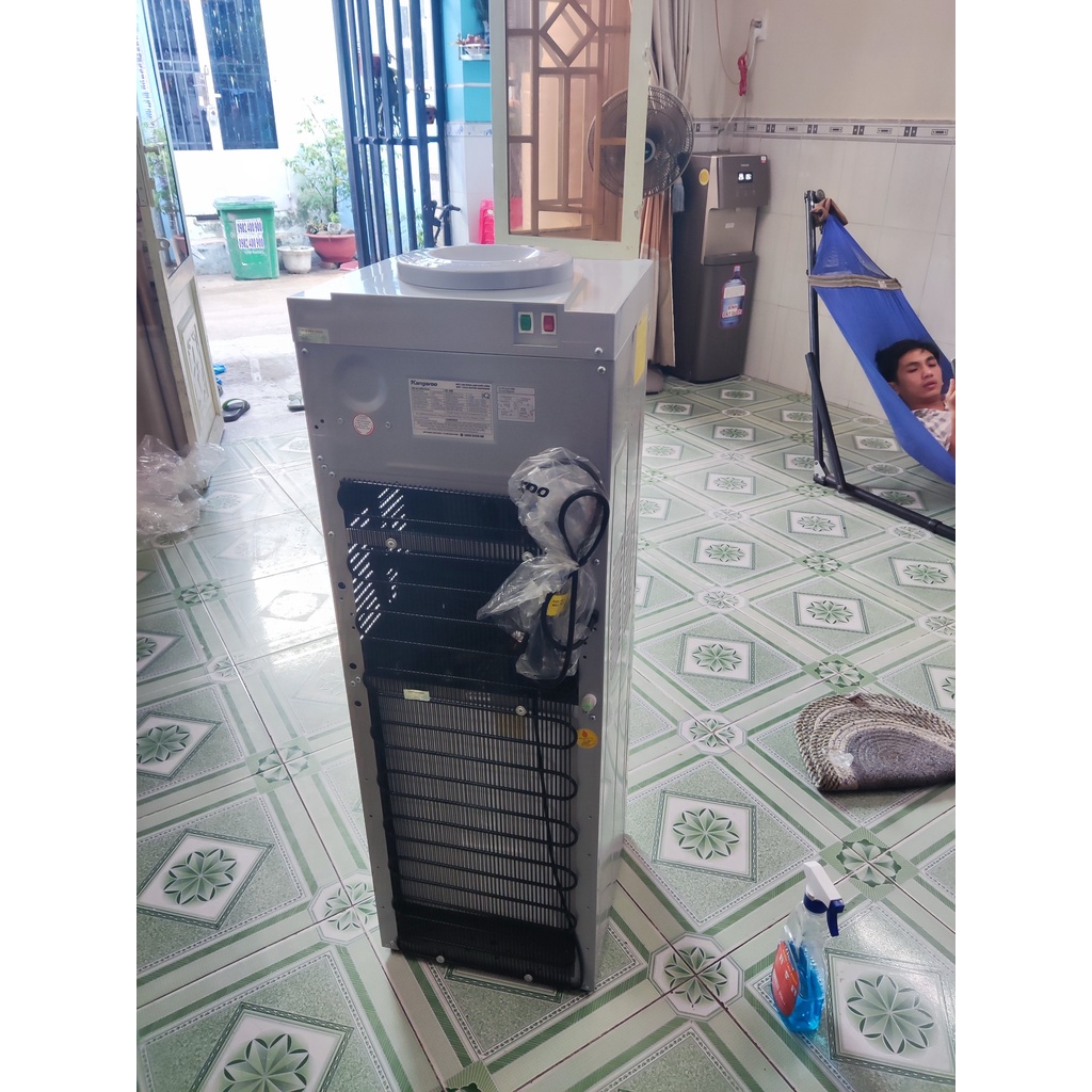 Cây nước nóng lạnh Kangaroo KG40N