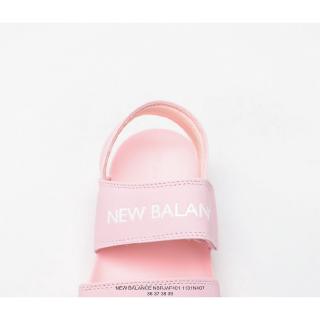 Giày sandal nữ kiểu dáng thời trang