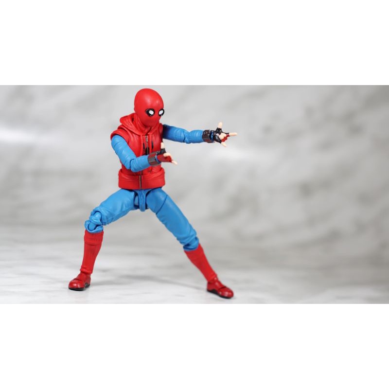 LIKENEW FULLCARTON - Mô Hình Người Nhện Spider Man Homemade Suit SHF