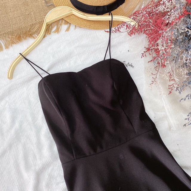 ĐẦM MAXI ĐEN 2S ĐAN CHÉO LƯNG kt